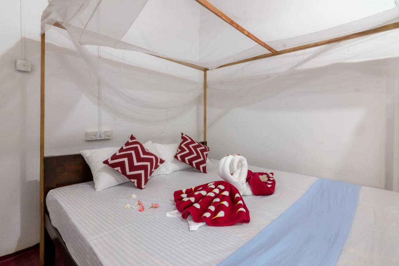 Comfort Beach Hotel Arugam Bay Bagian luar foto