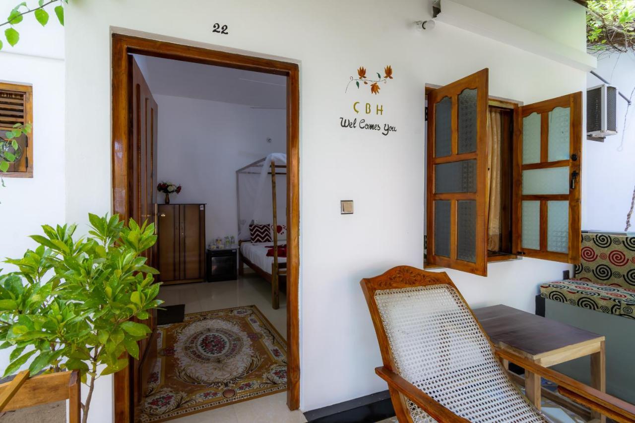 Comfort Beach Hotel Arugam Bay Bagian luar foto