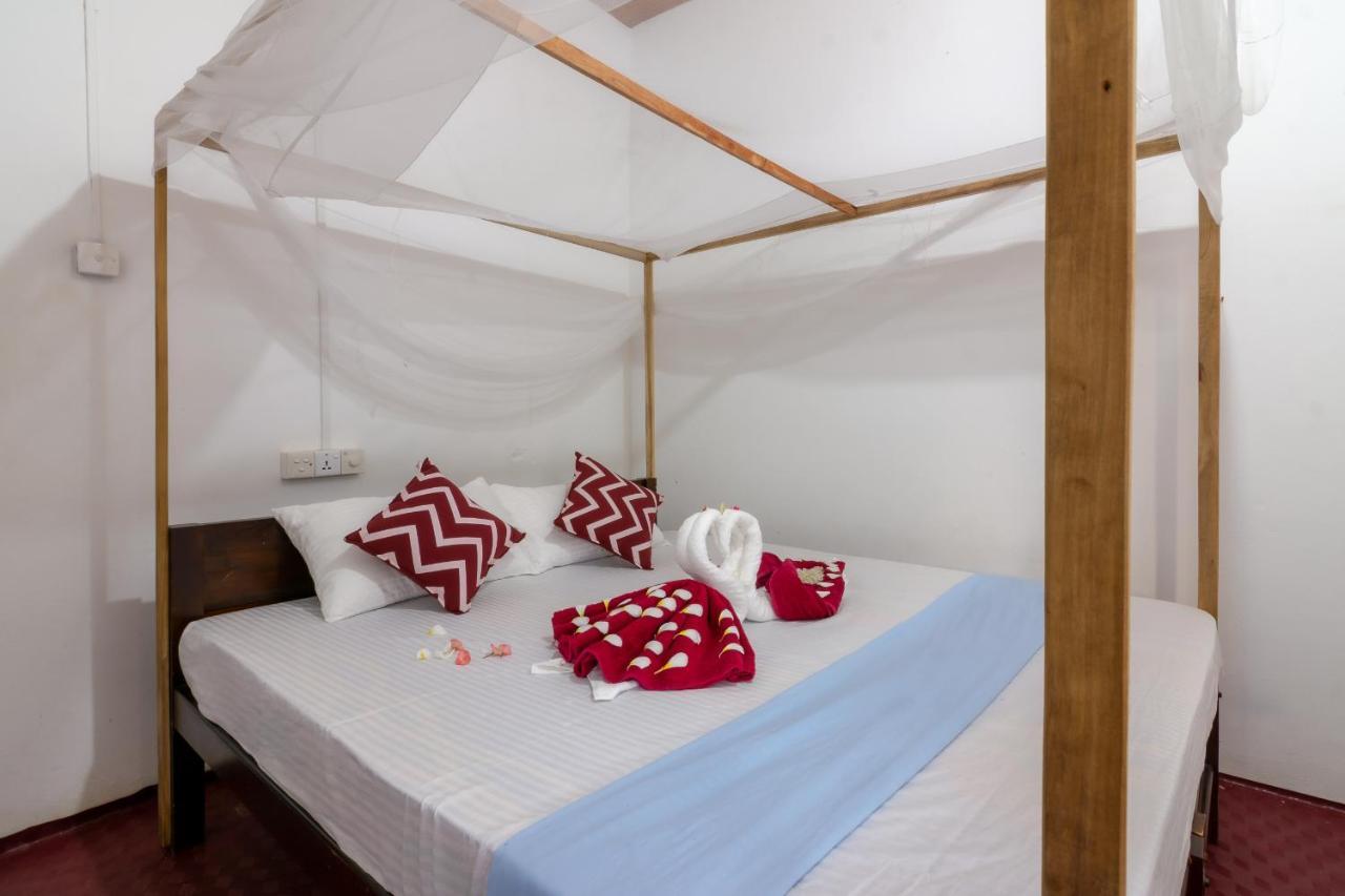 Comfort Beach Hotel Arugam Bay Bagian luar foto
