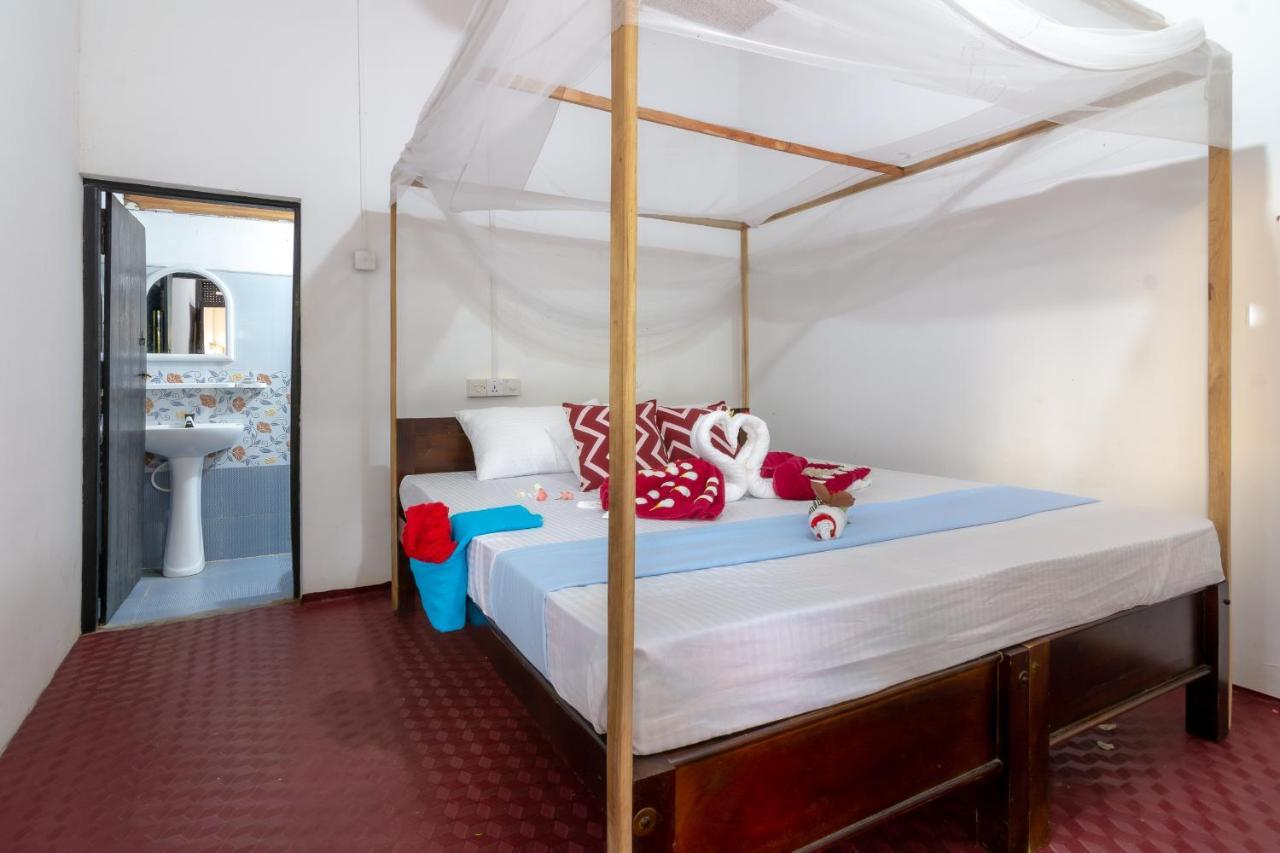 Comfort Beach Hotel Arugam Bay Bagian luar foto