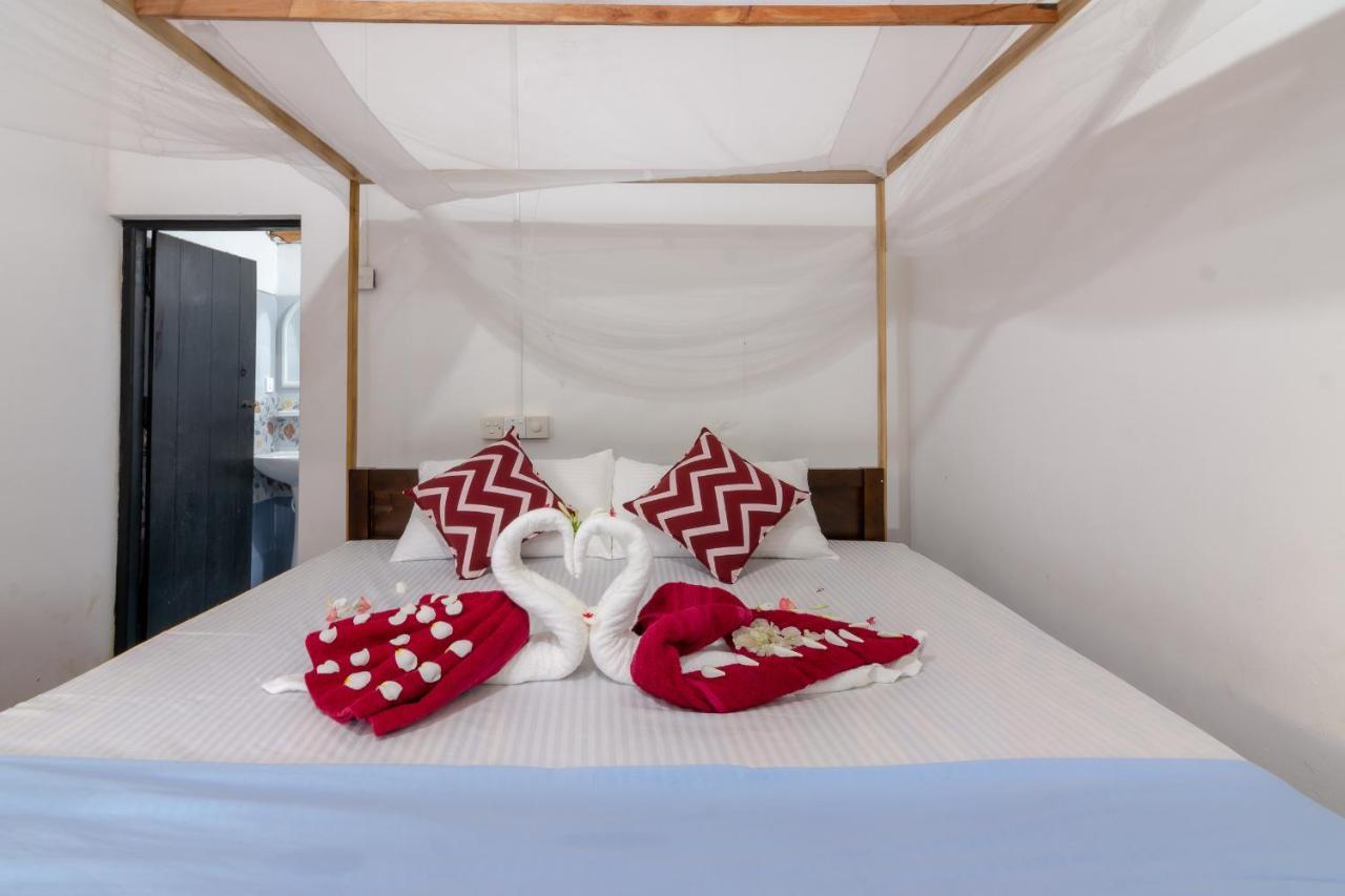 Comfort Beach Hotel Arugam Bay Bagian luar foto