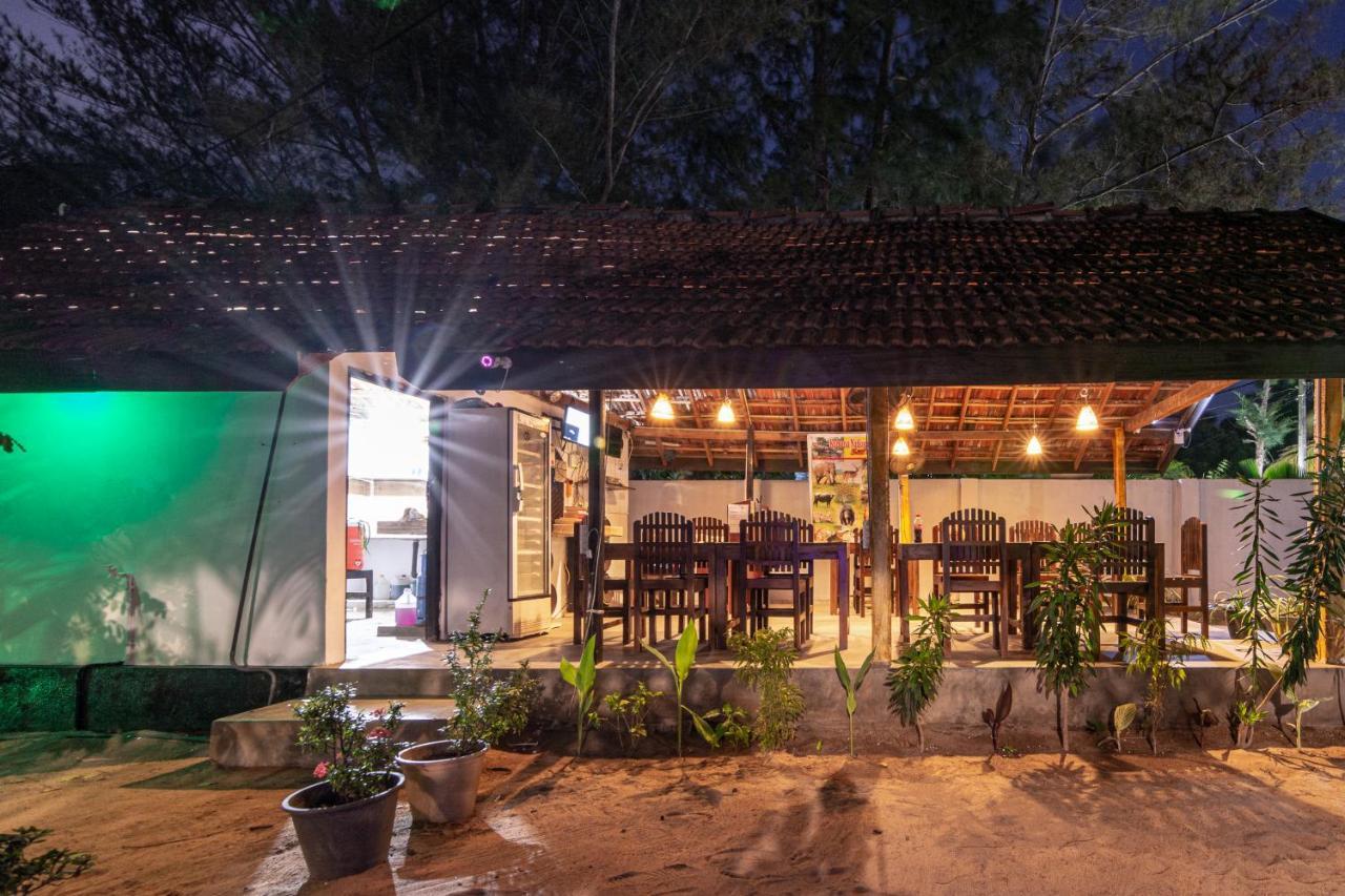 Comfort Beach Hotel Arugam Bay Bagian luar foto