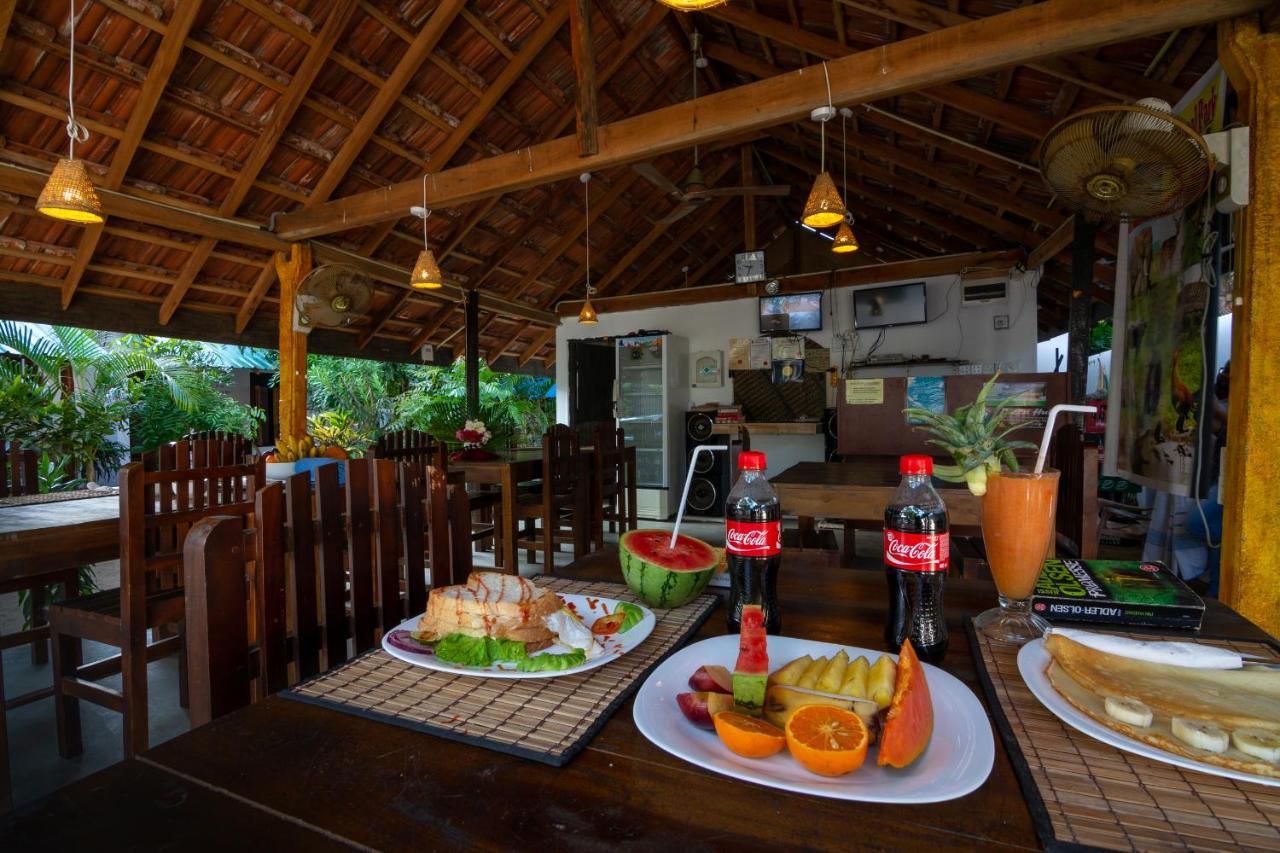 Comfort Beach Hotel Arugam Bay Bagian luar foto
